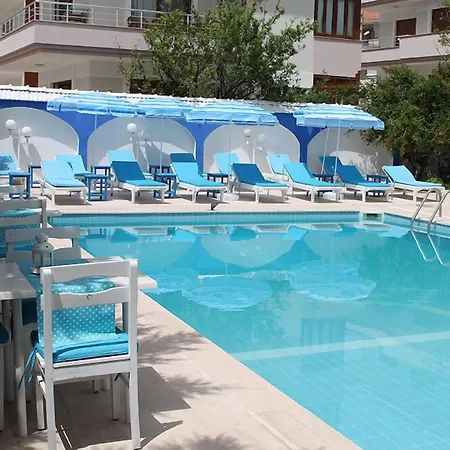 Altinyaz Hotell Çeşme