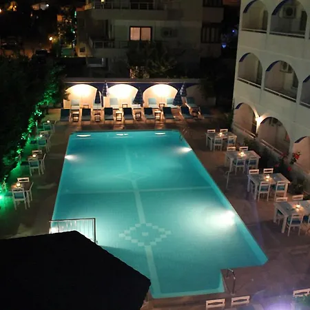 Altınyaz Otel Çeşme