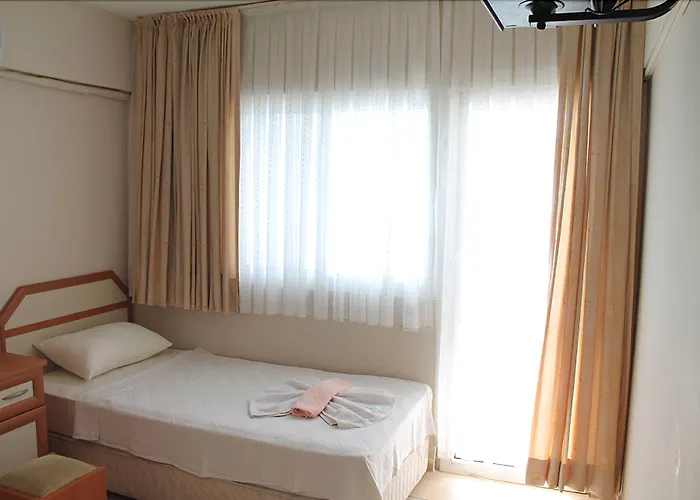 Altinyaz Hotel Çeşme