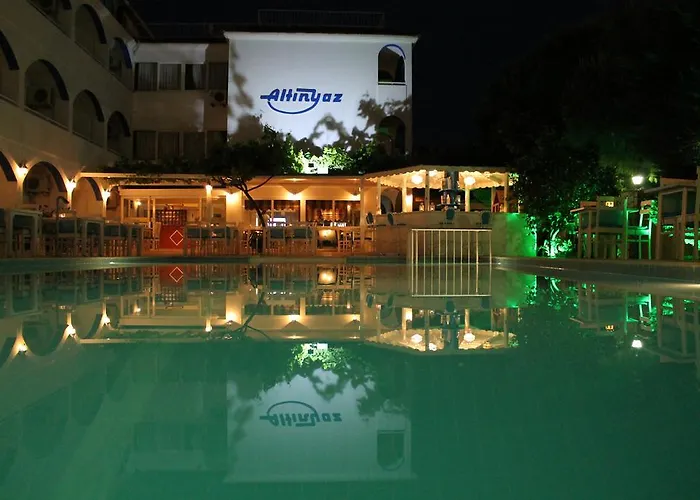 Hotel Altinyaz 3*